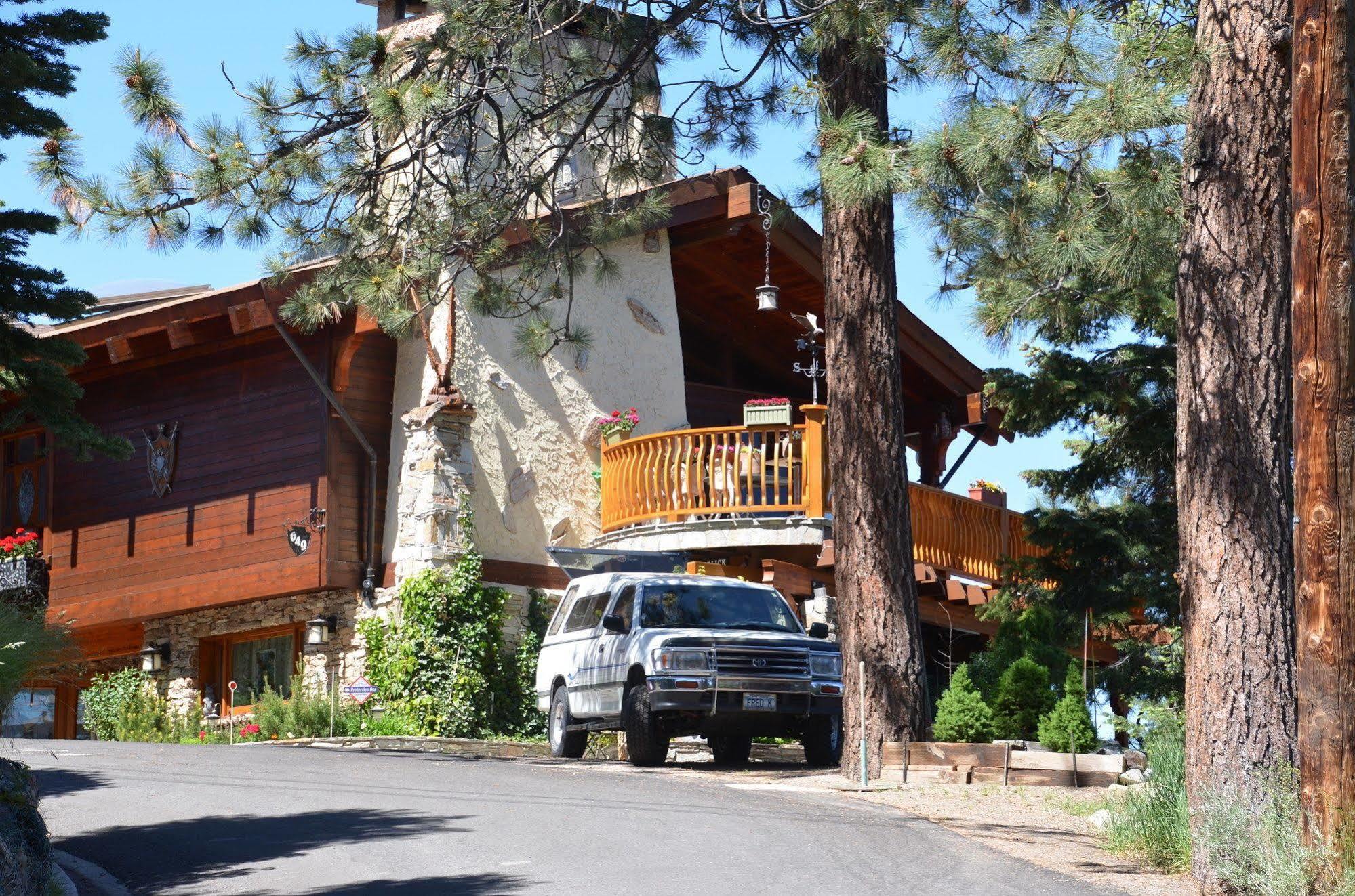 Where Eagles Fly Bed & Breakfast Elk Point エクステリア 写真